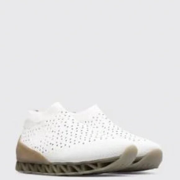 Camper Lab x Willhem together collab Himilayan low textured sock sneaker w/ fur - Picture 1 of 9